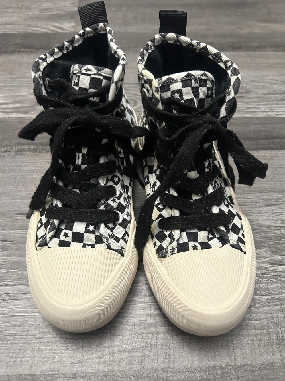Zara Black & White Checkerboard High-Top Sneakers with Star Detail